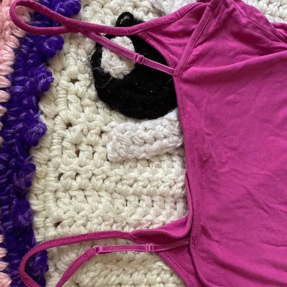Pink camisole - Picture 2 of 2